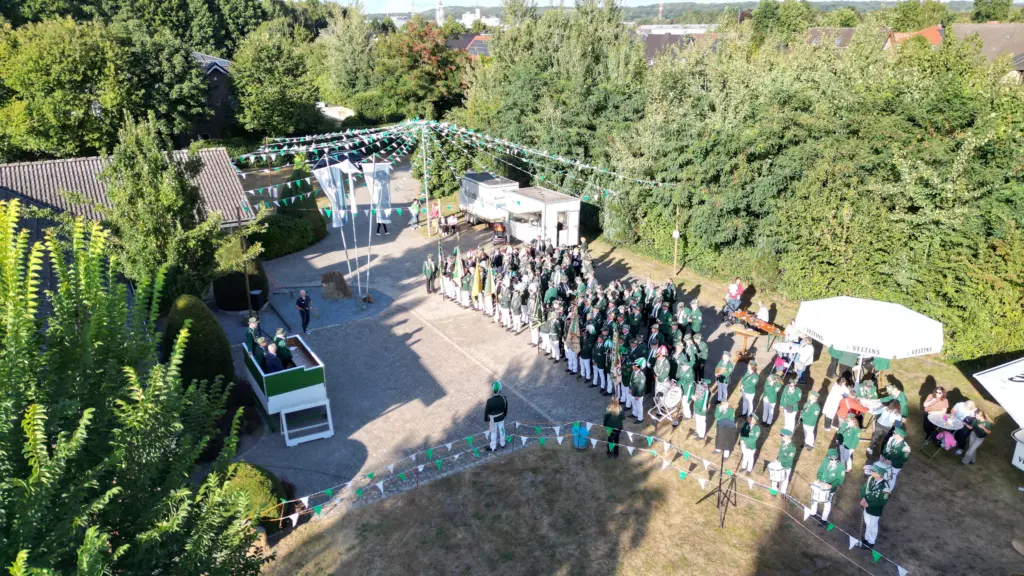 e9f4de39-bf31-4716-b519-cb89e6315594-1024x576 🎯 Jubiläumsvogelschießen zum 100-jährigen Bestehen der Mark Hörstel – Ein Tag voller Emotionen, Tradition und Jubel
