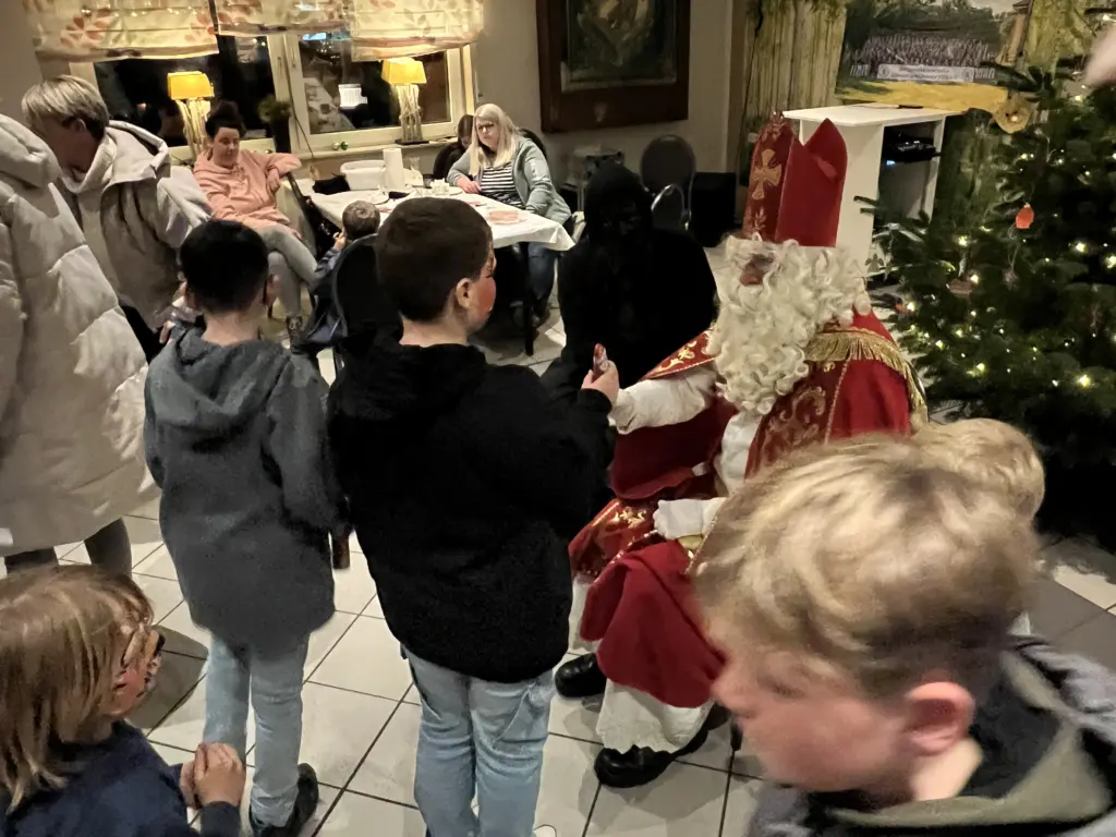 IMG_2988-1024x768-heic Weihnachtsfeier beim BSV Hörstel-Schultenort: Ein Nachmittag voller Licht, Begegnungen und Adventsstimmung