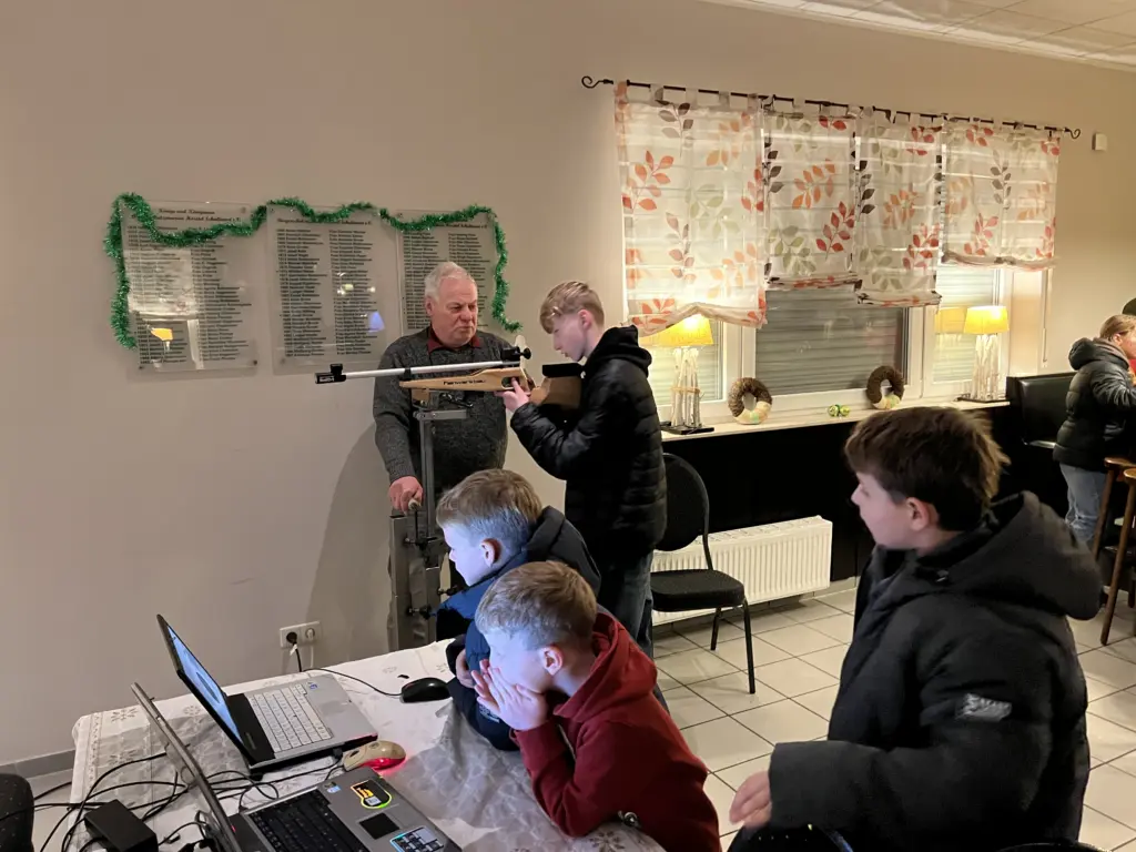 IMG_2991-1024x768-heic Weihnachtsfeier beim BSV Hörstel-Schultenort: Ein Nachmittag voller Licht, Begegnungen und Adventsstimmung